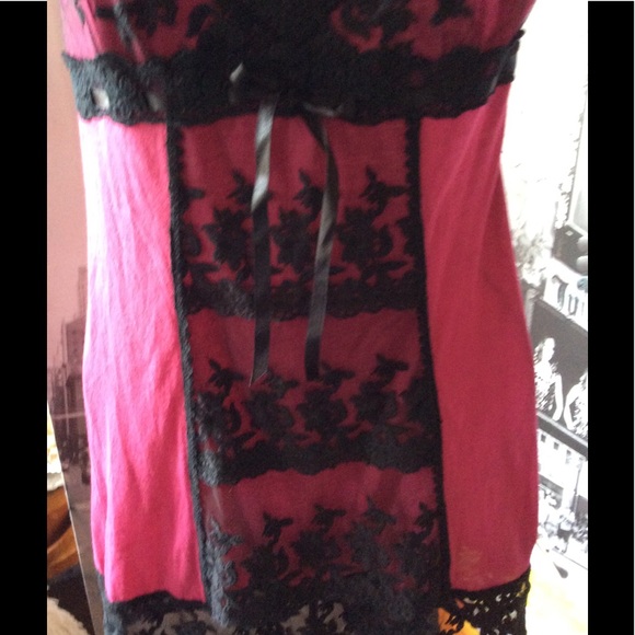 Couture Sexy lace nightgown - Picture 3 of 6